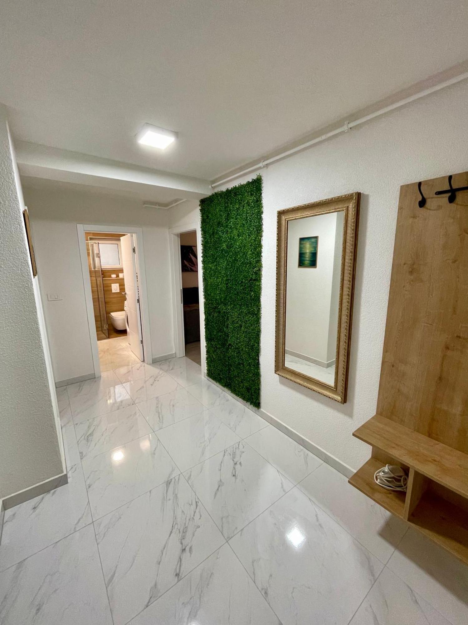 Anet Apartman Visoko Exterior photo